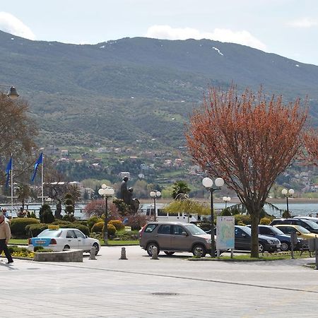 La Piazza Apartment Ohrid Bagian luar foto