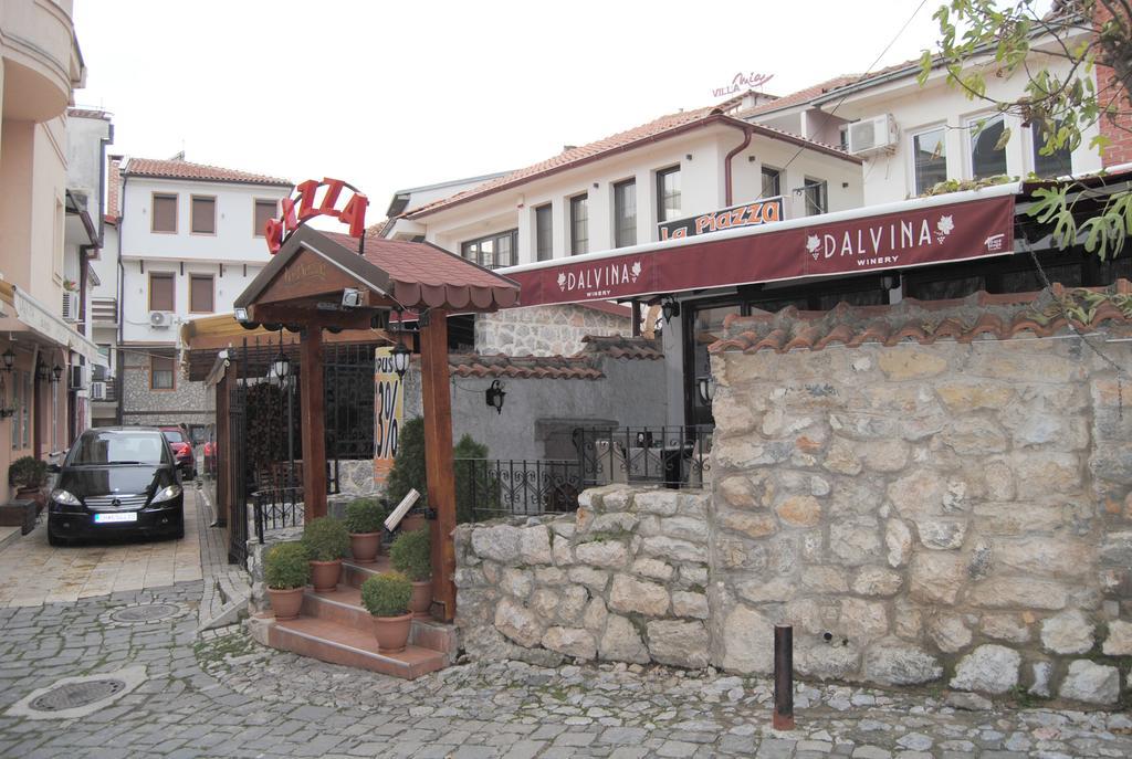 La Piazza Apartment Ohrid Bagian luar foto